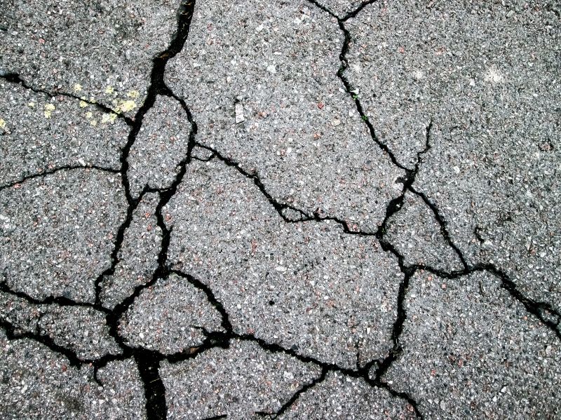 Signs Your Asphalt Surface Needs Professional Repair